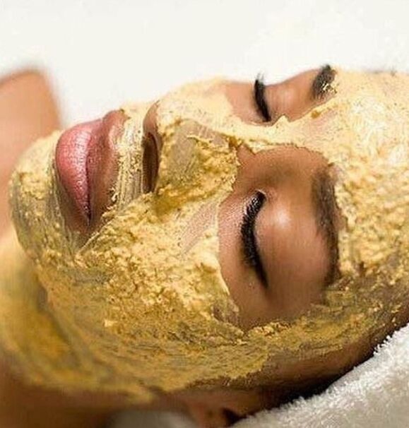 Maschera allo zenzero con effetto di sollevamento